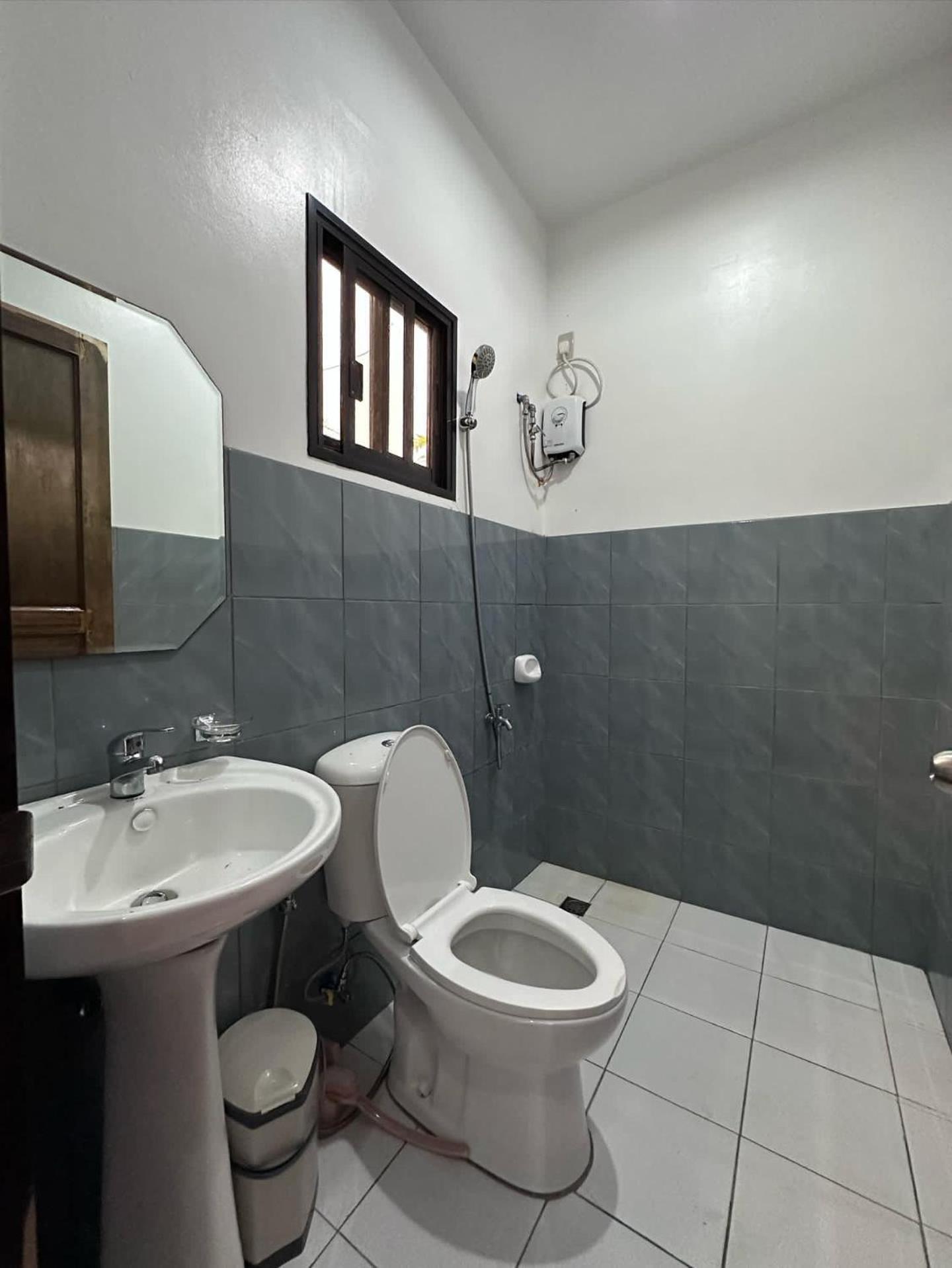 Luzville Transient House - Port Barton Itaytay Екстериор снимка