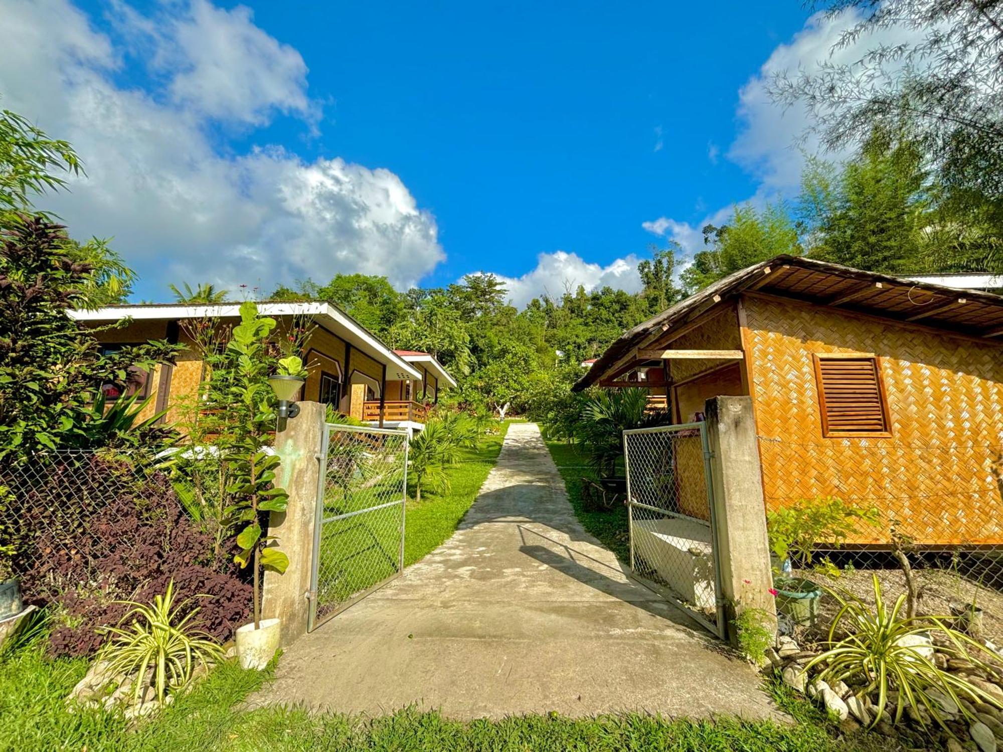 Luzville Transient House - Port Barton Itaytay Екстериор снимка